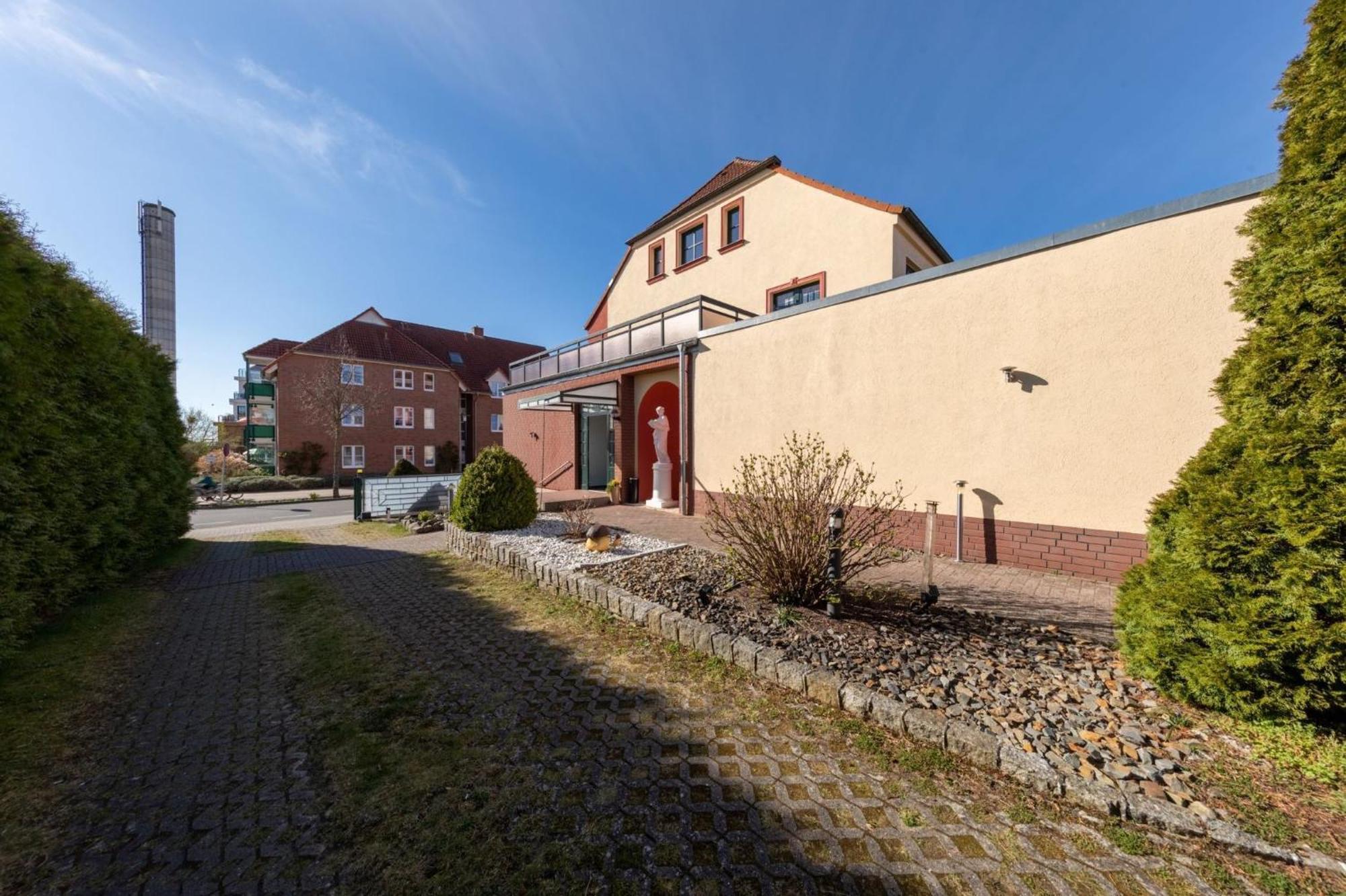 Haus Diana - Blaumeise Waren  Bagian luar foto